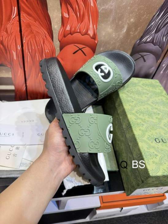 Picture of Gucci Slippers _SKUGuccisz38-45BS03021783
